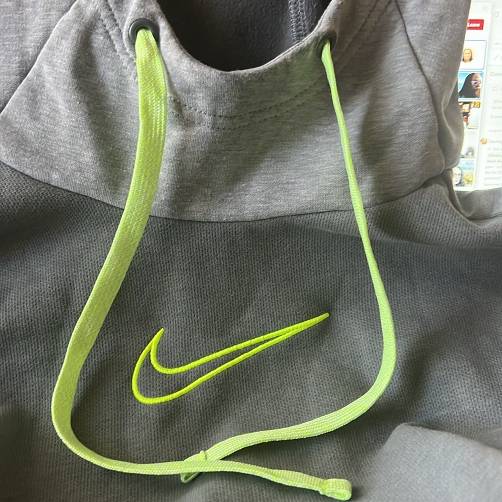 NIKE unisex therma-fit grey with neon green accents Hoodie sweatshirt / size XL - Picture 5 of 11